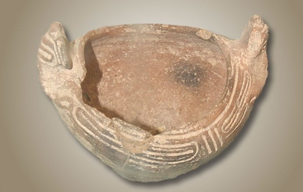 Chicoide style ceramic vessel